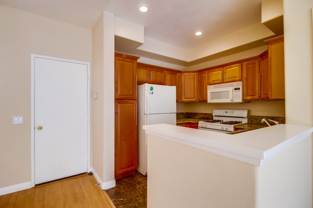 Virtual tour photo 8 of 31 for 4114 Via Candidiz #111