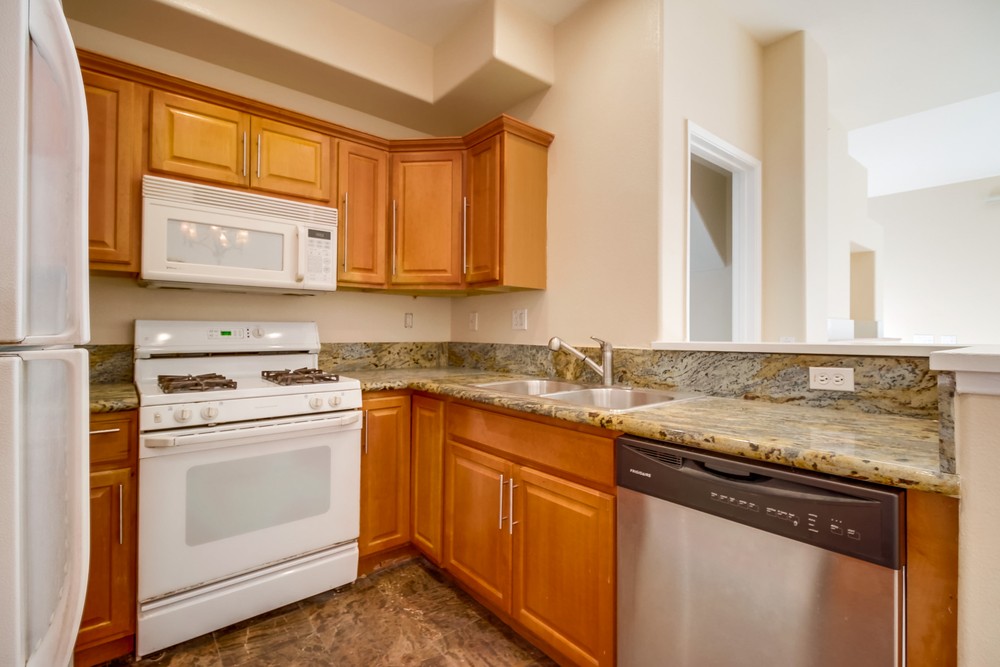Virtual tour photo 10 of 31 for 4114 Via Candidiz #111