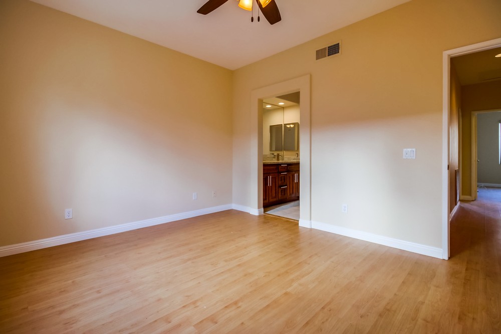 Virtual tour photo 19 of 31 for 4114 Via Candidiz #111