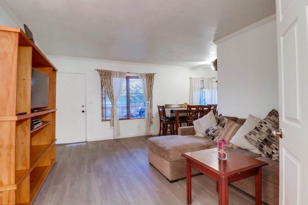 Virtual tour photo 12 of 34 for 4115 Cherokee Ave APT 6
