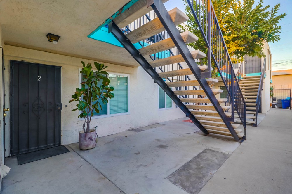 Virtual tour photo 29 of 34 for 4115 Cherokee Ave APT 6