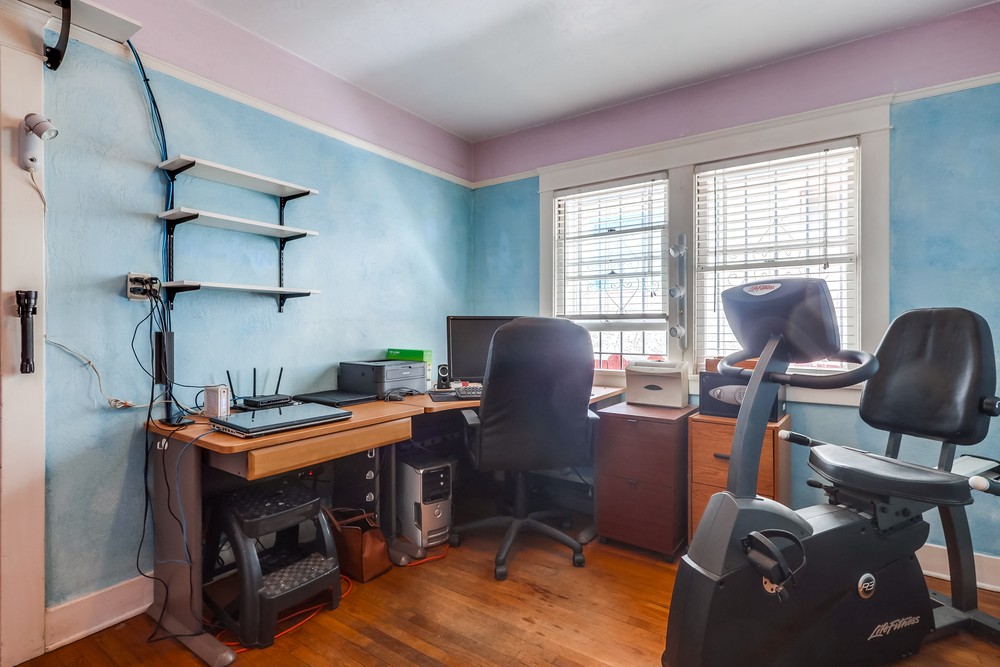 Virtual tour photo 18 of 47 for 4115 Mississippi St
