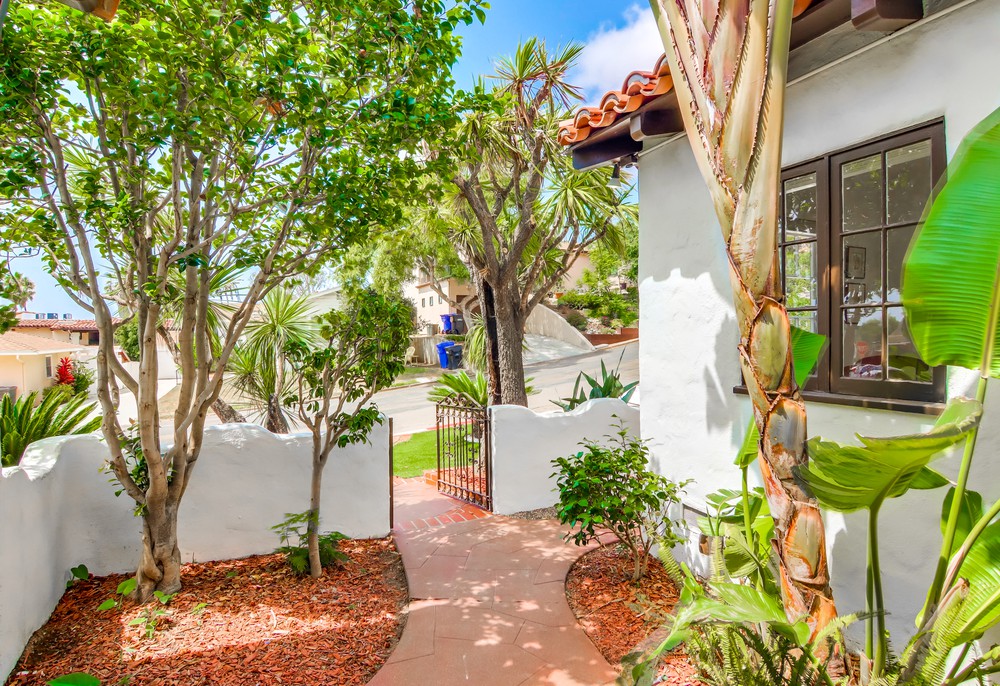 Virtual tour photo 7 of 64 for 4115 Twiggs St