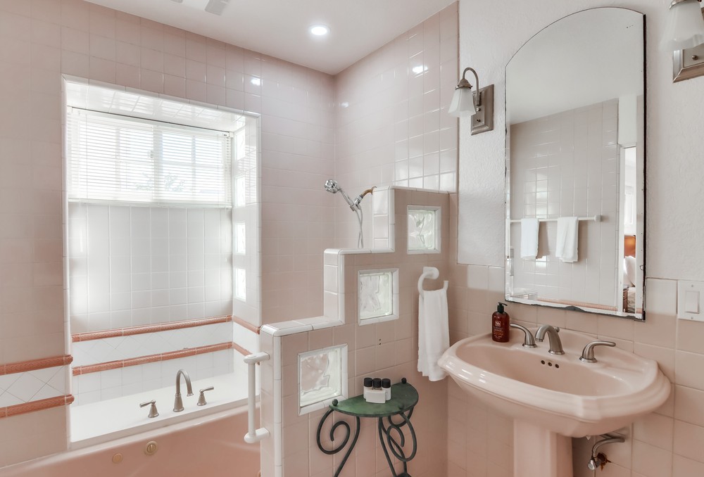 Virtual tour photo 35 of 64 for 4115 Twiggs St