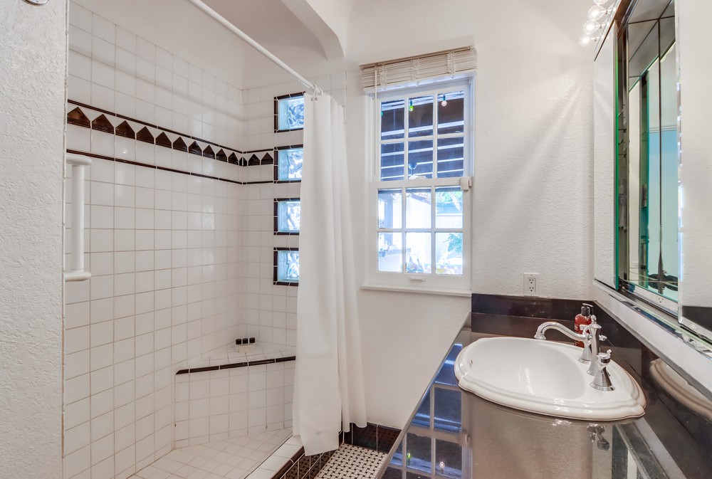 Virtual tour photo 43 of 64 for 4115 Twiggs St