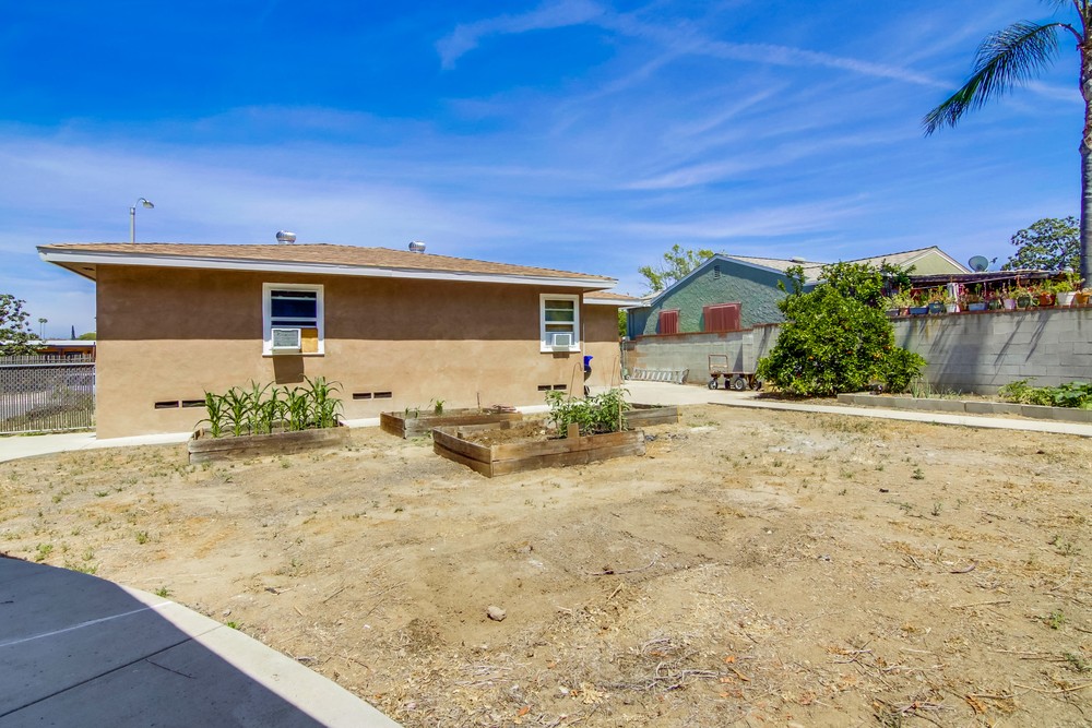 Virtual tour photo 30 of 33 for 4120 Loma Alta Dr