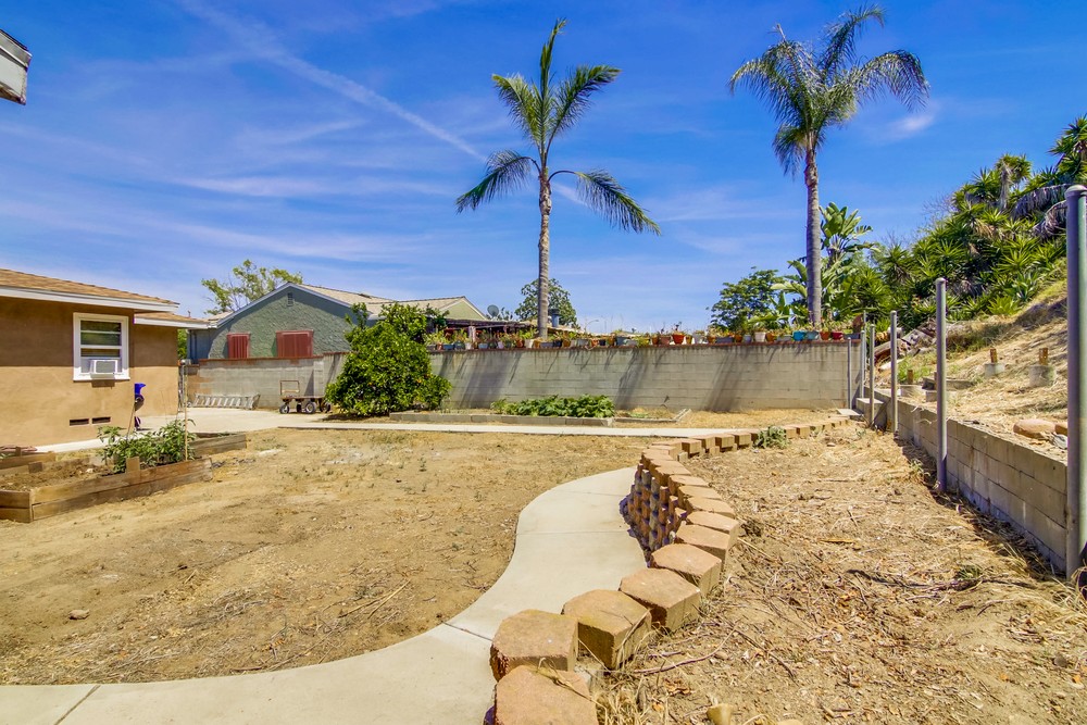 Virtual tour photo 31 of 33 for 4120 Loma Alta Dr