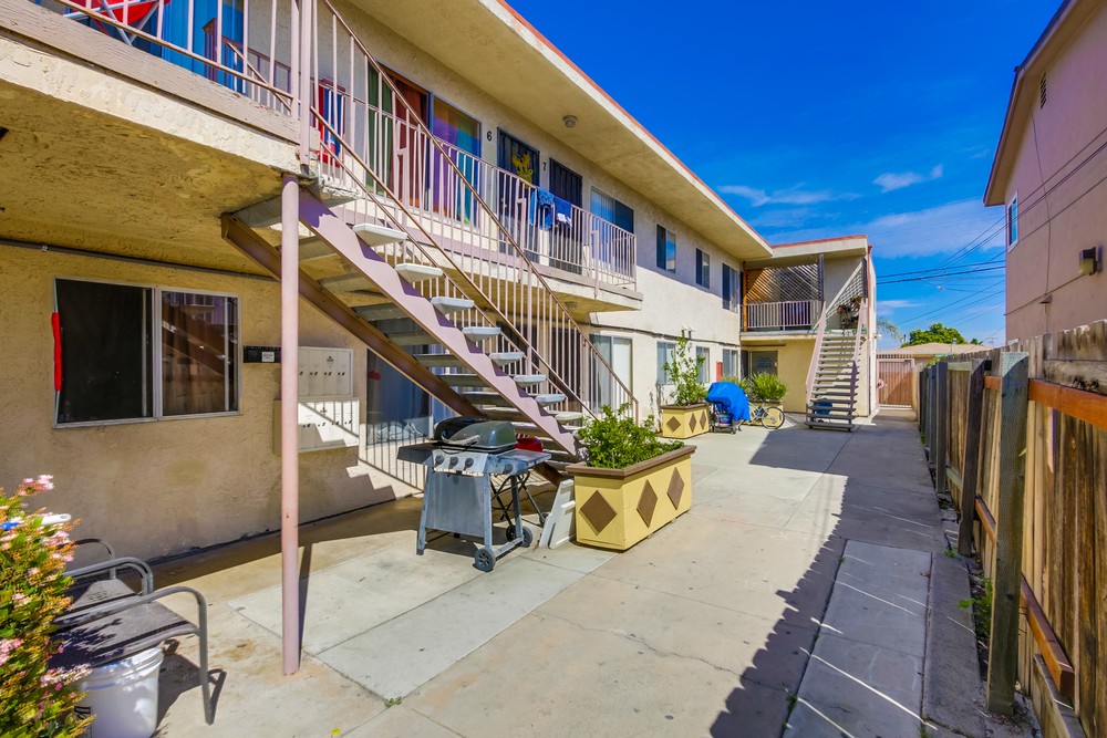 Virtual tour photo 10 of 23 for 4123 37th St