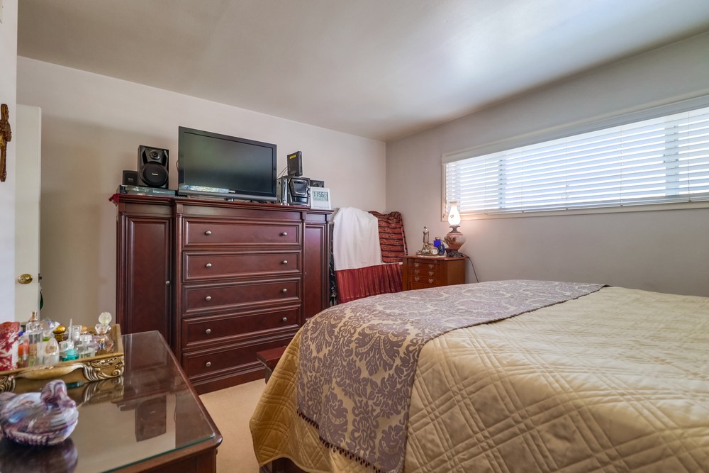 Virtual tour photo 24 of 41 for 4125 Chippewa Ct