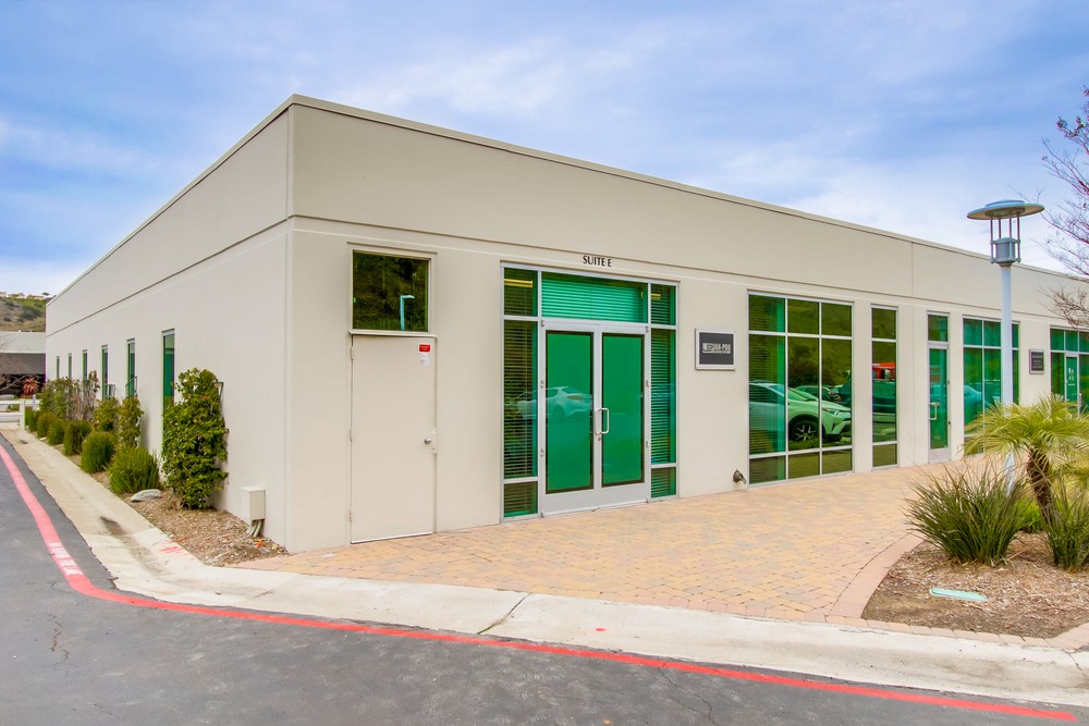 Virtual tour photo 7 of 25 for 4125 Sorrento Valley Blvd