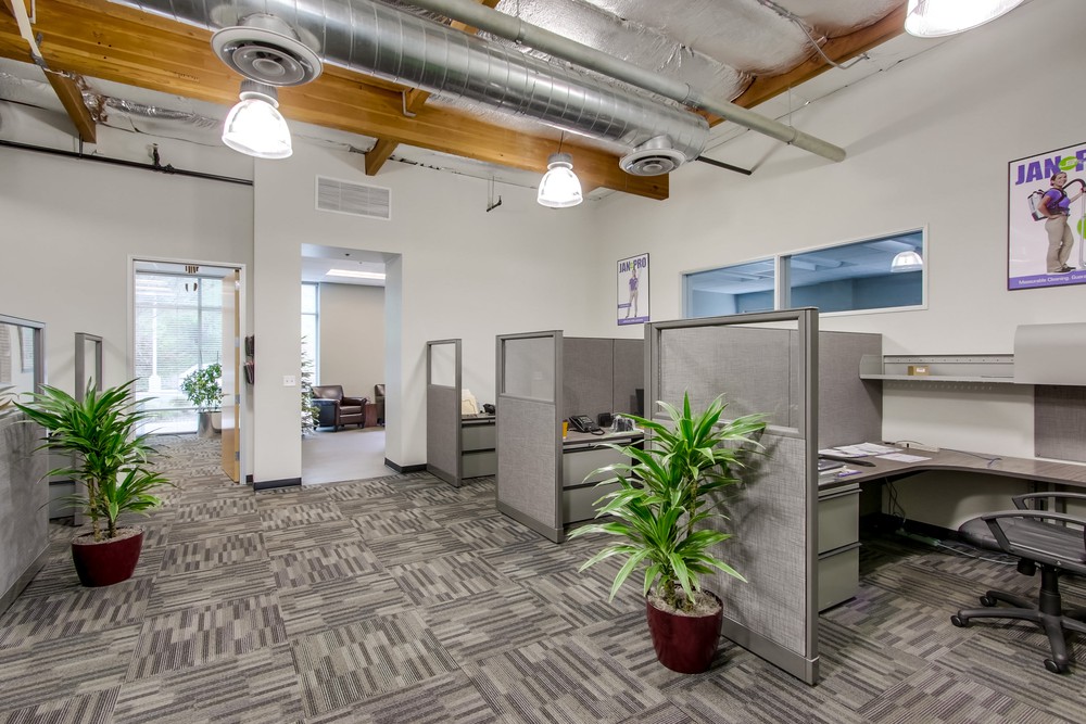 Virtual tour photo 14 of 25 for 4125 Sorrento Valley Blvd