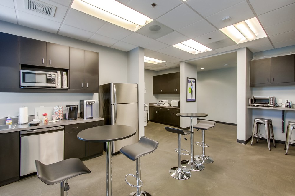 Virtual tour photo 24 of 25 for 4125 Sorrento Valley Blvd