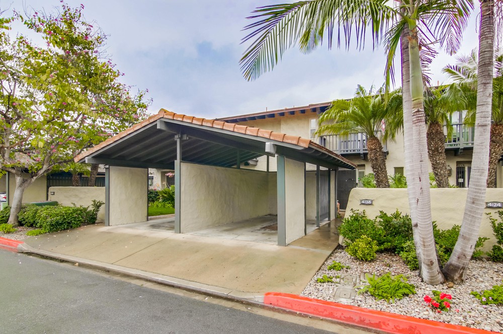 Virtual tour photo 3 of 52 for 4126 Loma Riviera Ln
