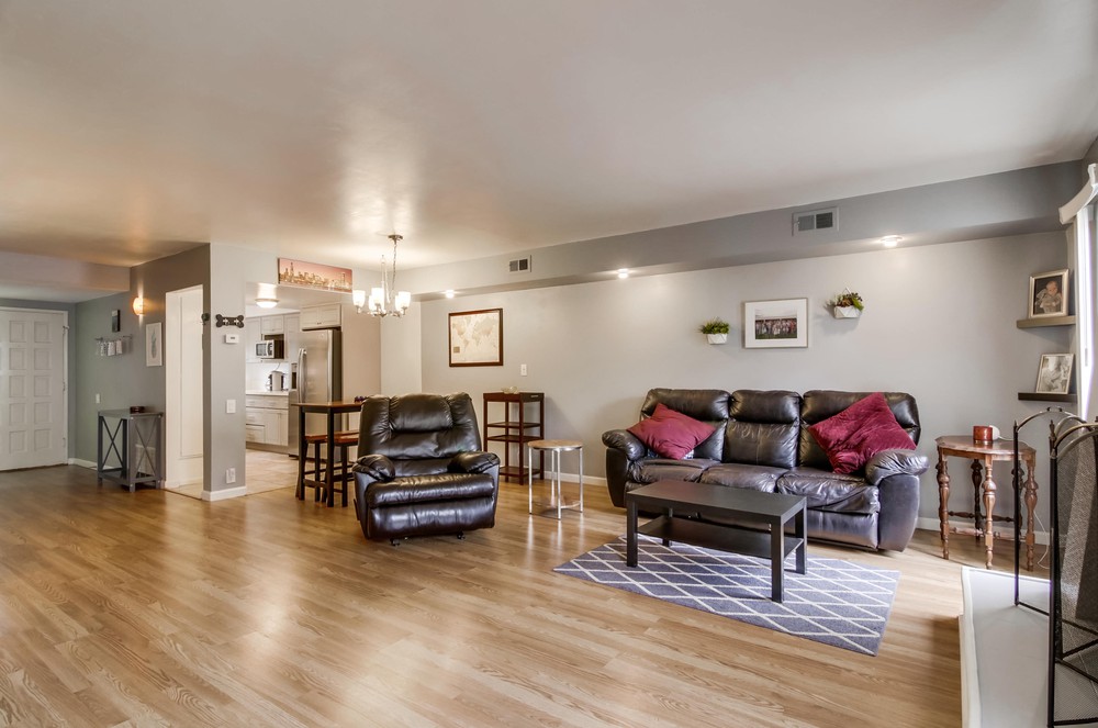 Virtual tour photo 18 of 52 for 4126 Loma Riviera Ln