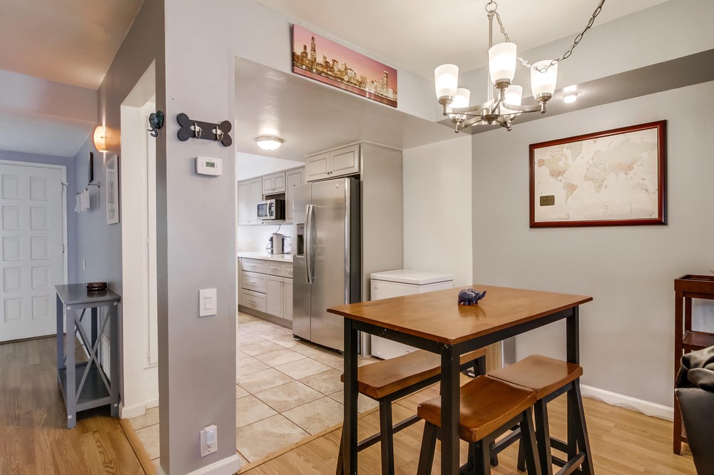 Virtual tour photo 21 of 52 for 4126 Loma Riviera Ln