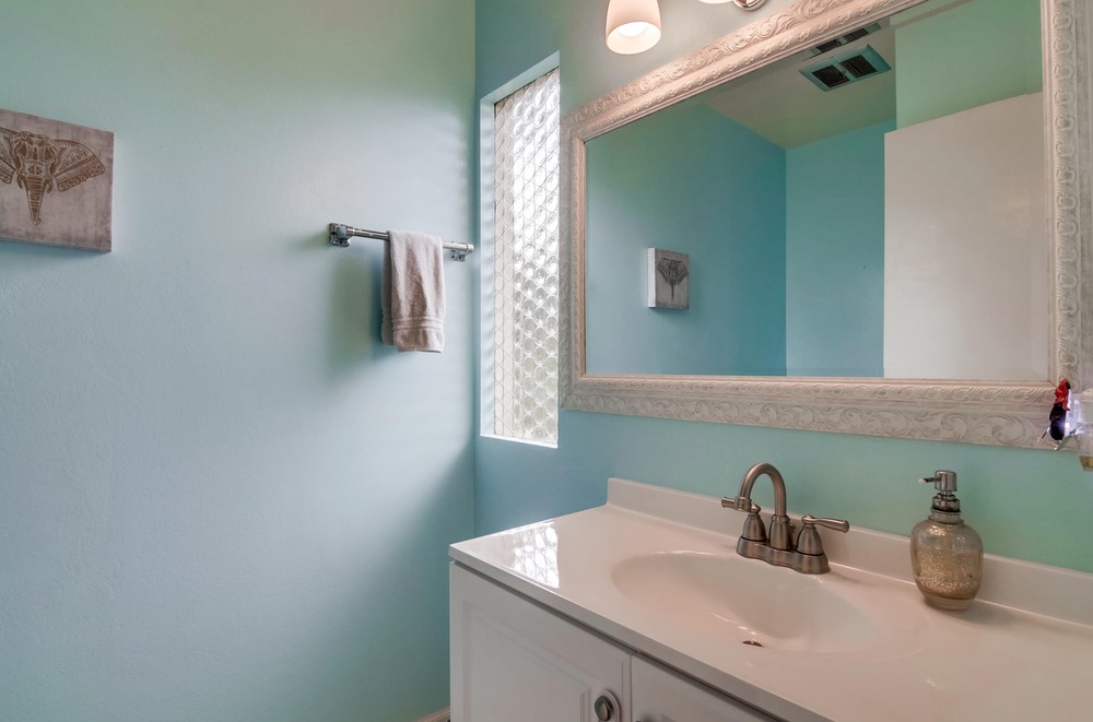 Virtual tour photo 29 of 52 for 4126 Loma Riviera Ln