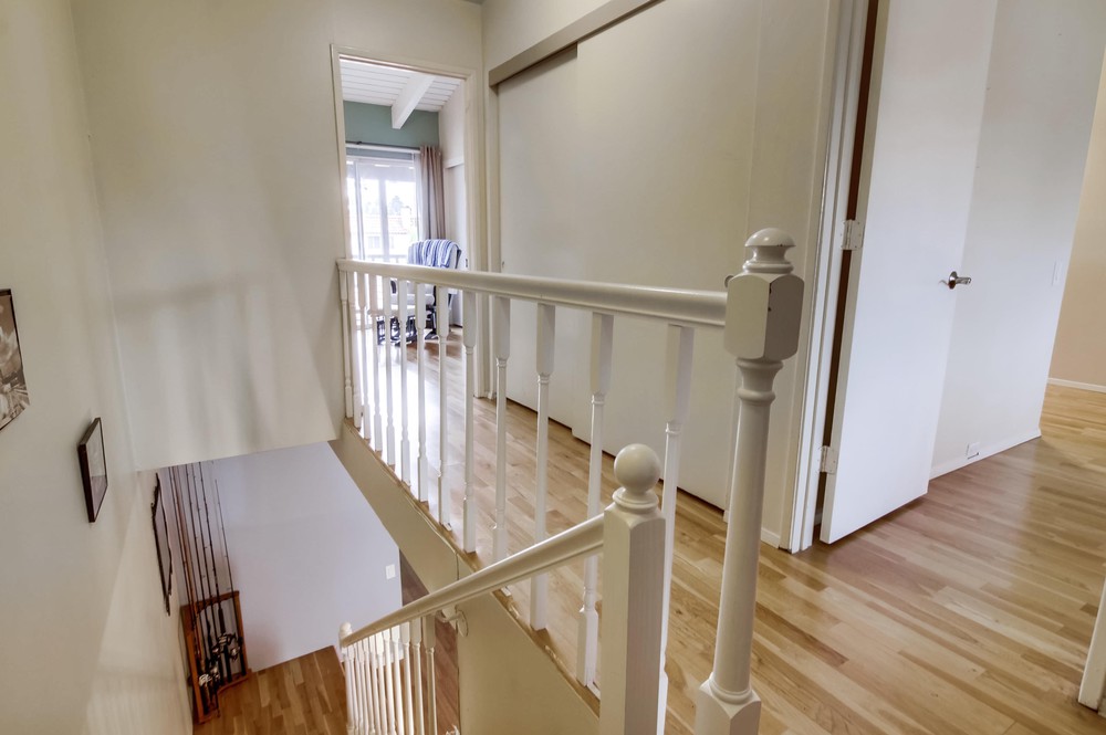 Virtual tour photo 32 of 52 for 4126 Loma Riviera Ln