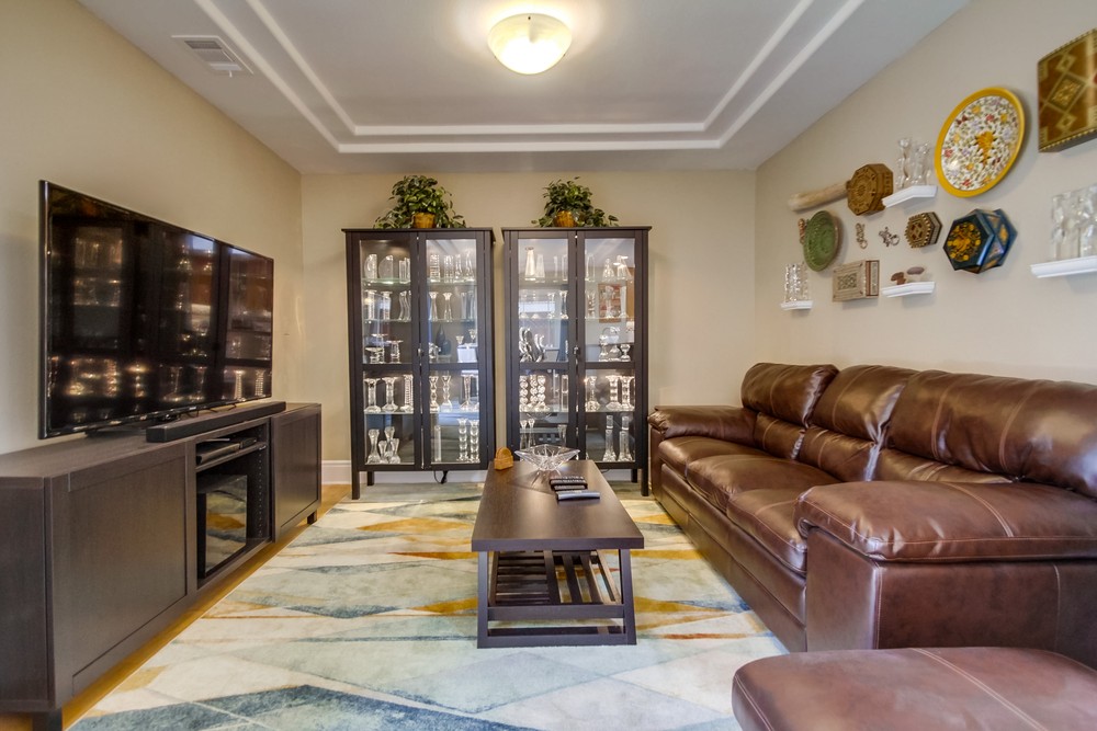 Virtual tour photo 16 of 47 for 4128 Arizona St