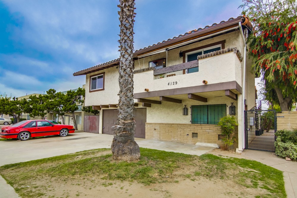 Virtual tour photo 1 of 43 for 4129 Highland Ave #4