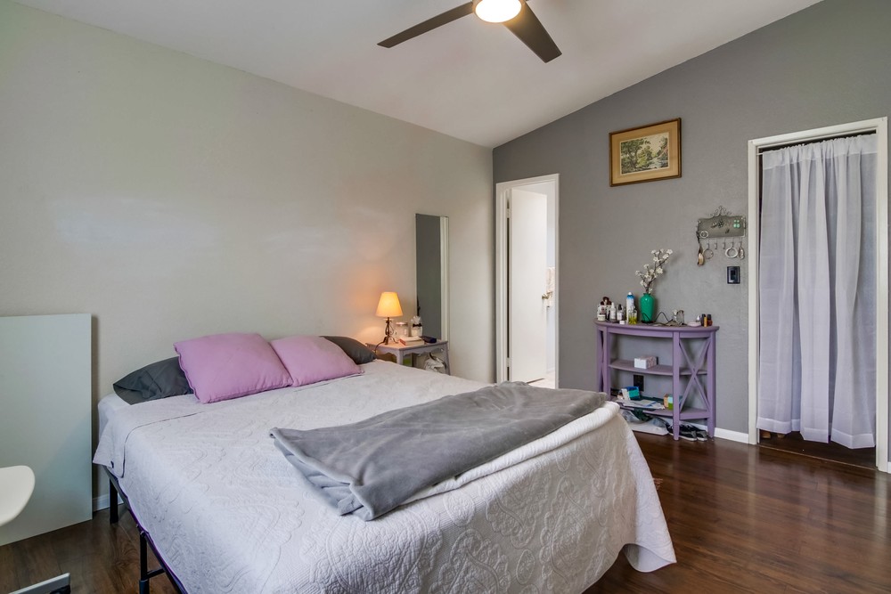 Virtual tour photo 39 of 43 for 4129 Highland Ave #4