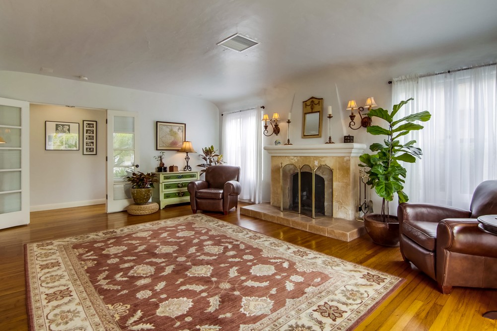 Virtual tour photo 15 of 40 for 4129 Middlesex Dr