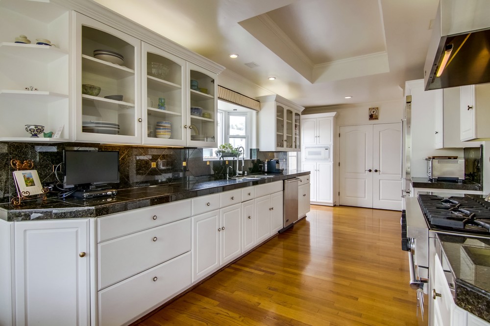 Virtual tour photo 18 of 40 for 4129 Middlesex Dr