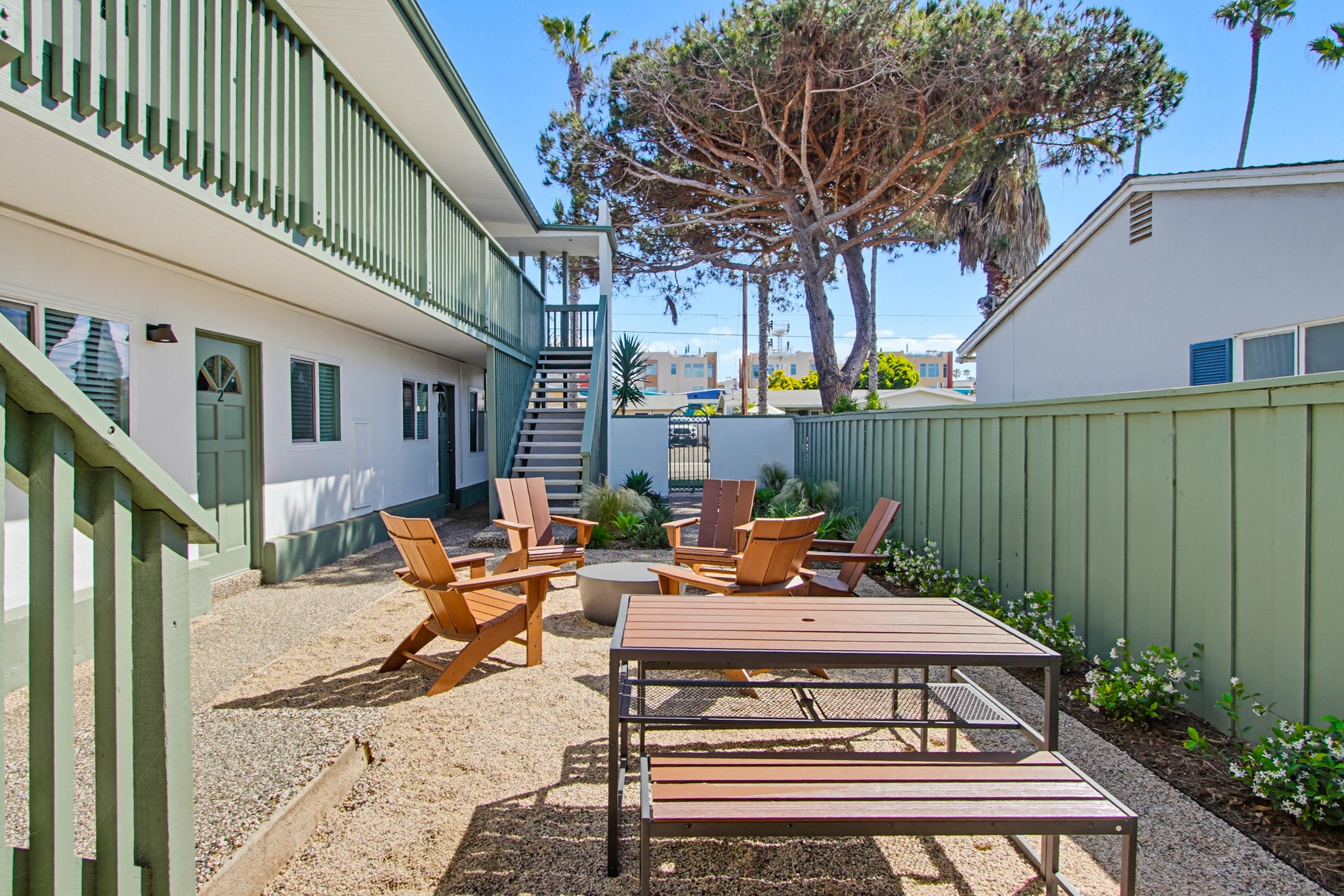 Virtual tour photo 10 of 48 for 413 S Myers St