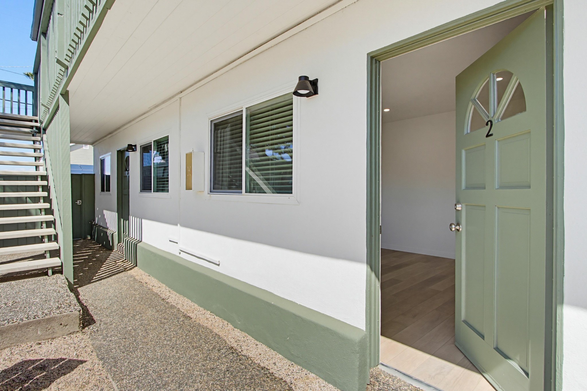 Virtual tour photo 17 of 48 for 413 S Myers St