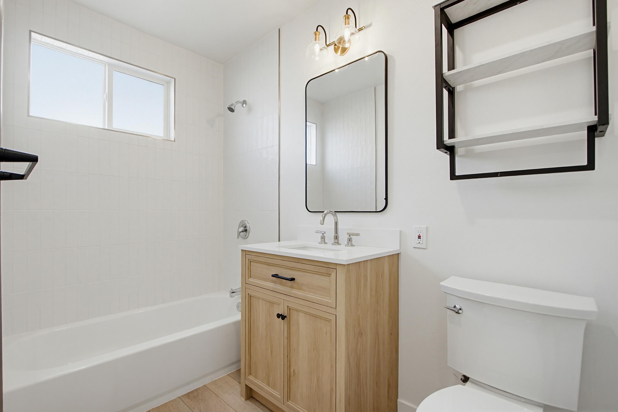 Virtual tour photo 29 of 48 for 413 S Myers St