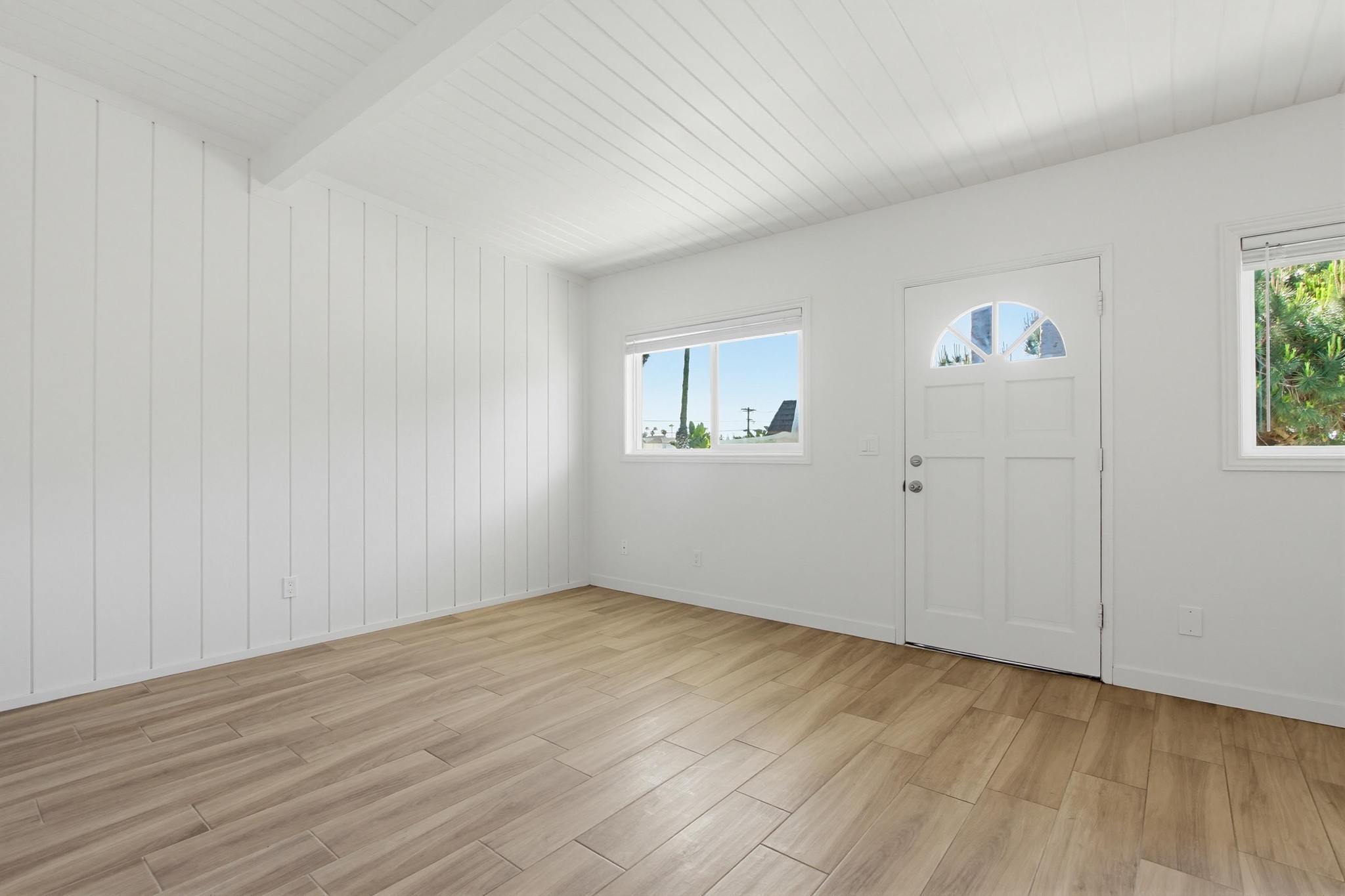 Virtual tour photo 36 of 48 for 413 S Myers St