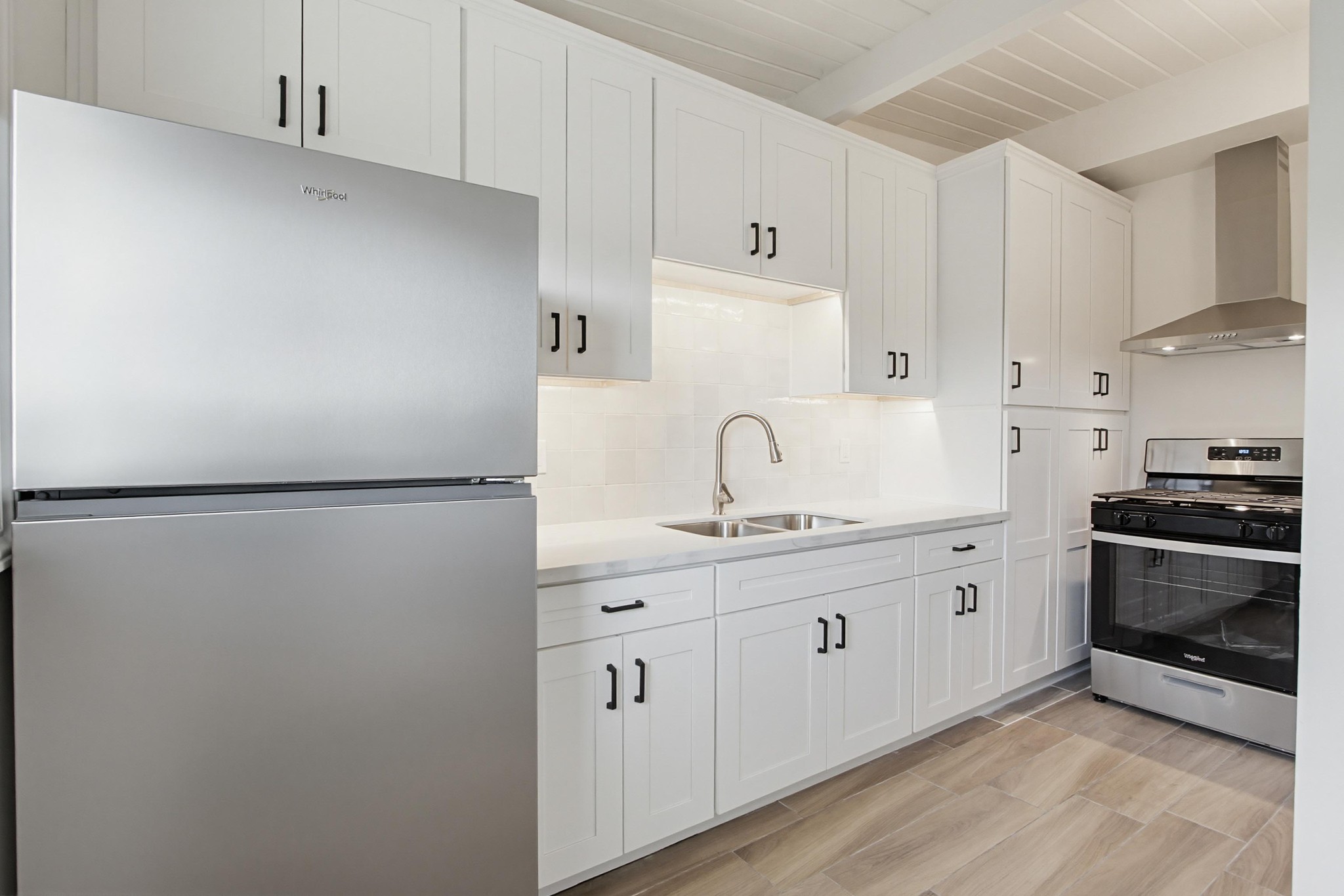 Virtual tour photo 37 of 48 for 413 S Myers St