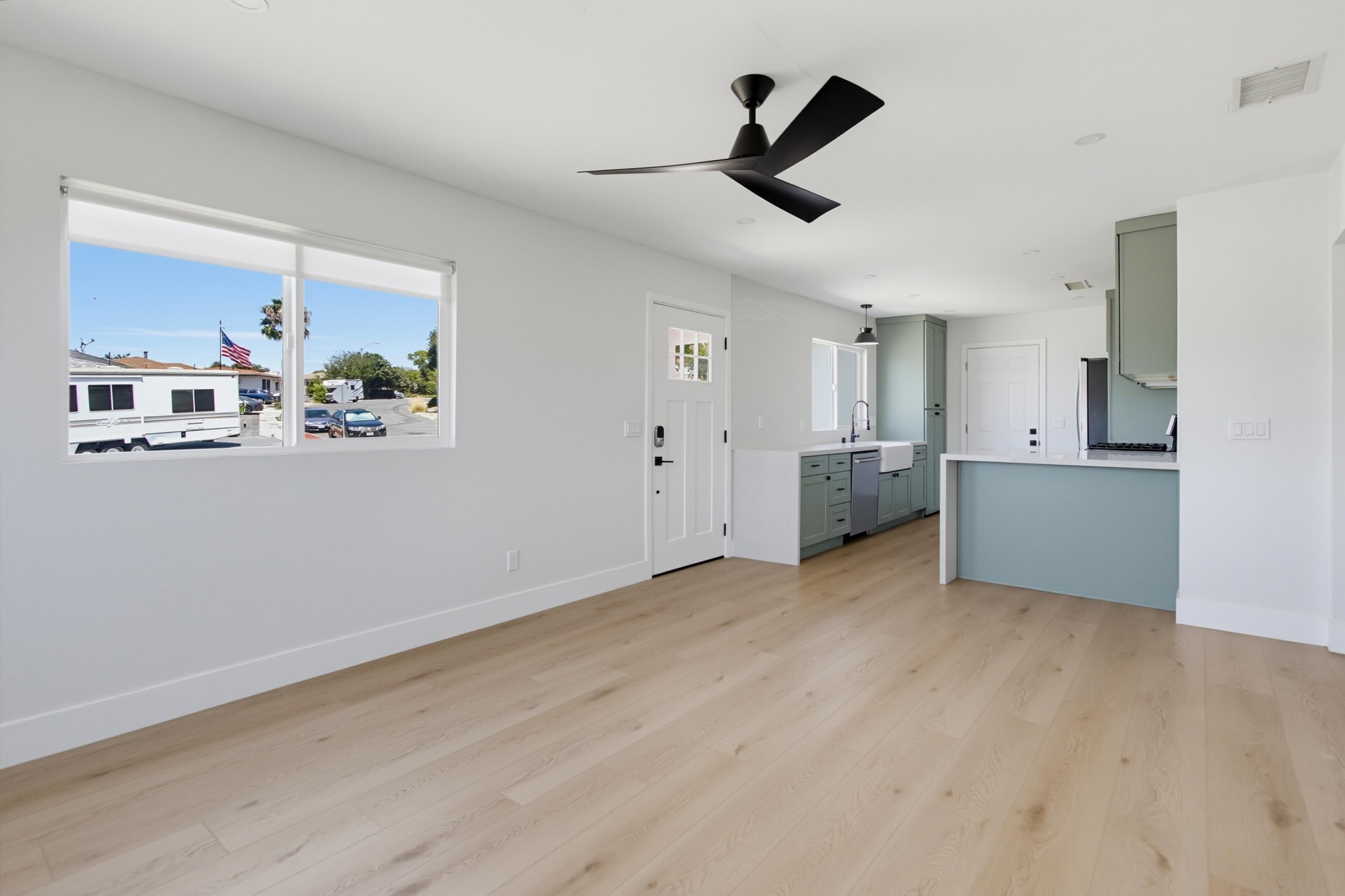 Virtual tour photo 8 of 33 for 4130 Vista Grande Dr