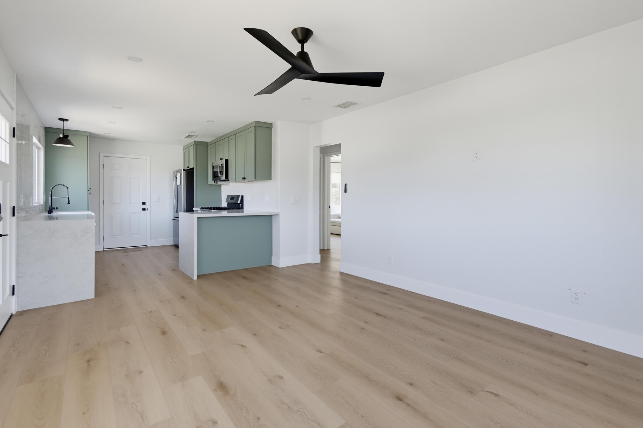 Virtual tour photo 9 of 33 for 4130 Vista Grande Dr