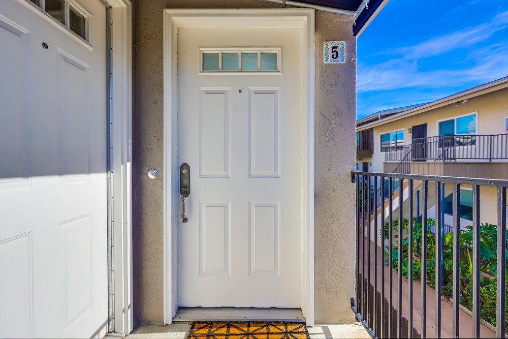 Virtual tour photo 4 of 19 for 4132 Campus Ave