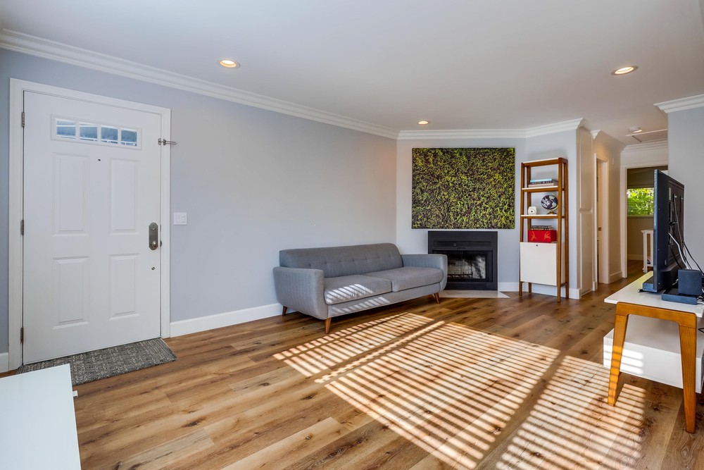 Virtual tour photo 7 of 19 for 4132 Campus Ave