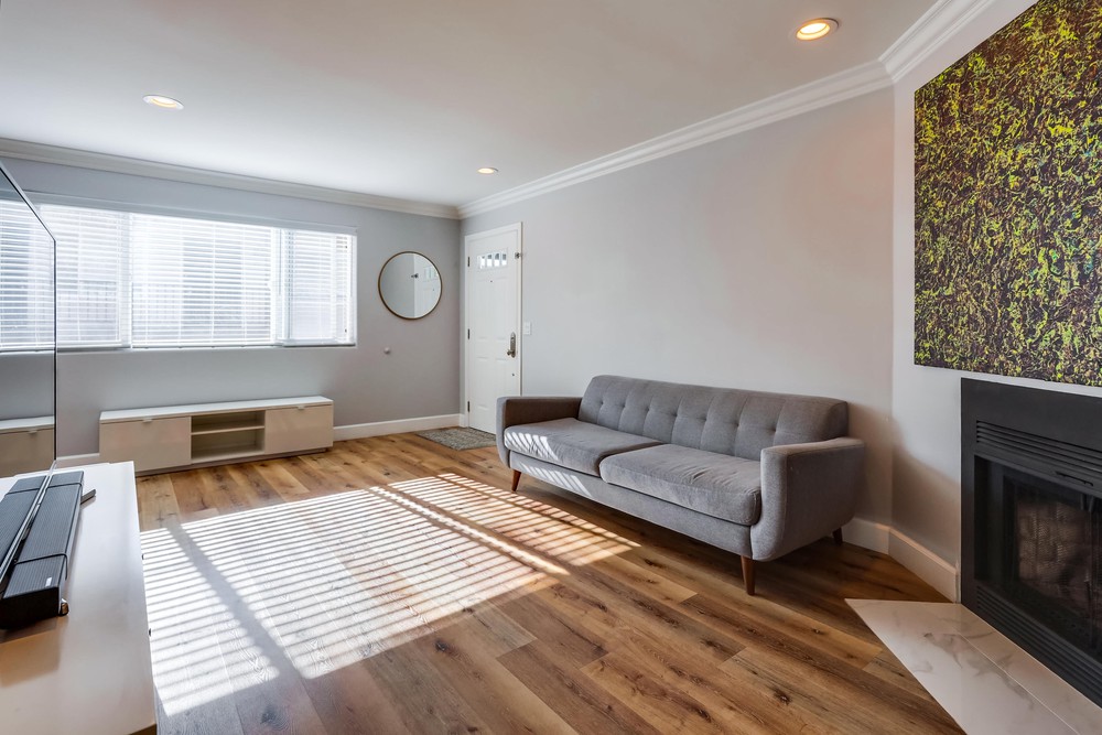 Virtual tour photo 8 of 19 for 4132 Campus Ave