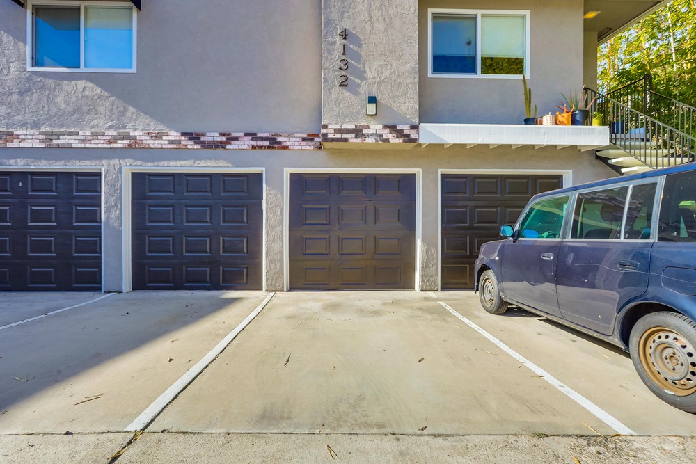 Virtual tour photo 20 of 19 for 4132 Campus Ave