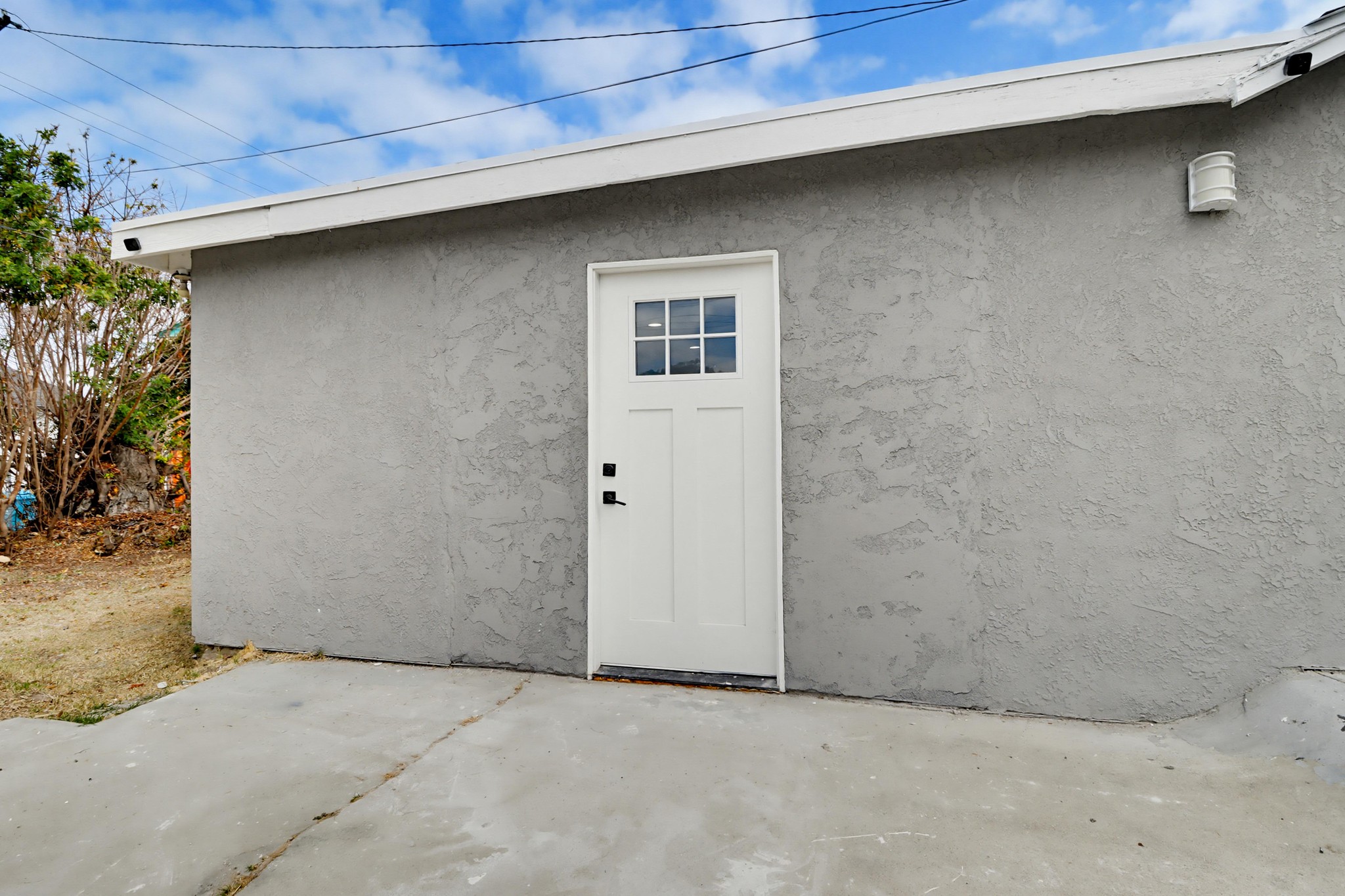 Virtual tour photo 25 of 43 for 4132 Division St