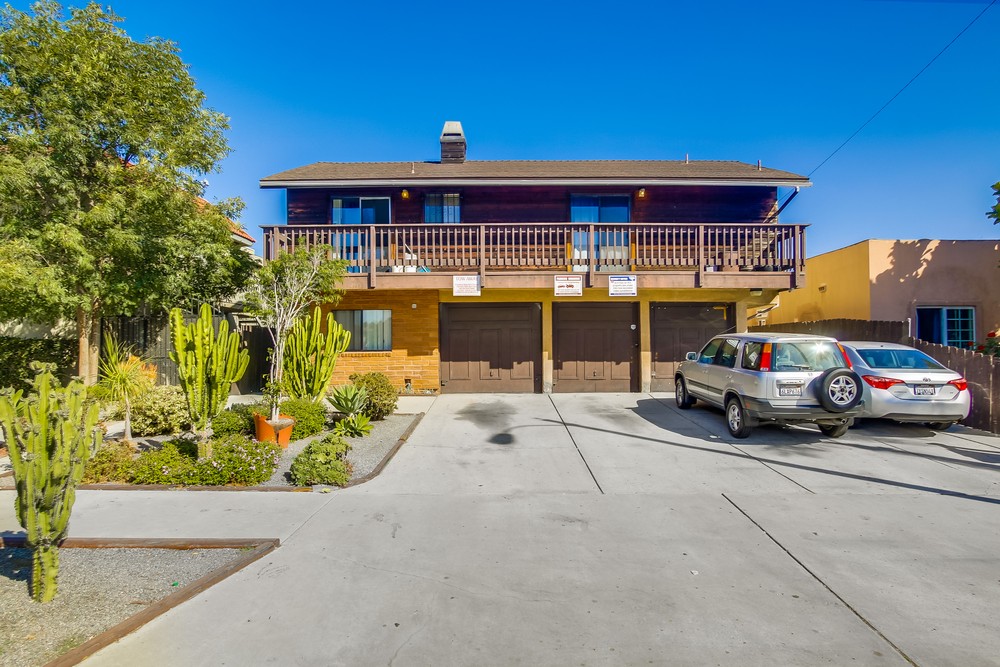 Virtual tour photo 3 of 32 for 4133 42nd St #3