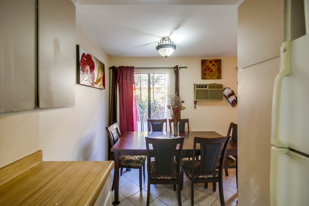 Virtual tour photo 25 of 32 for 4133 42nd St #3