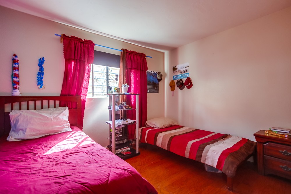 Virtual tour photo 29 of 32 for 4133 42nd St #3