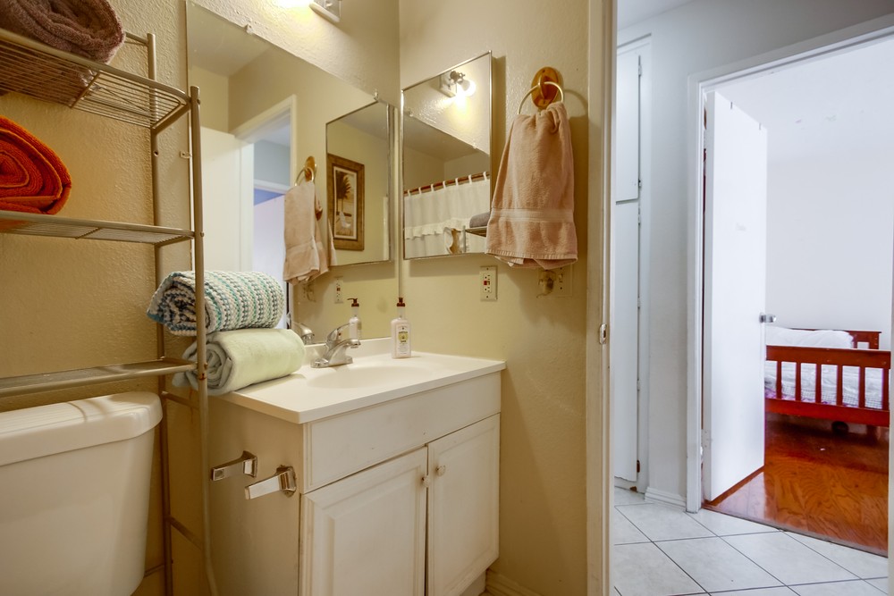 Virtual tour photo 33 of 32 for 4133 42nd St #3