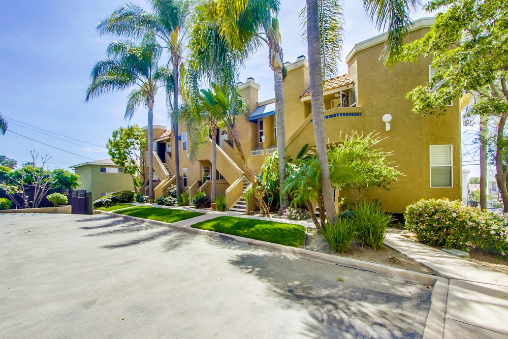 Virtual tour photo 5 of 54 for 4140 Hamilton St #3