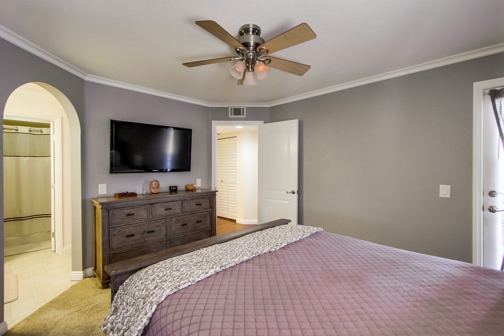 Virtual tour photo 35 of 54 for 4140 Hamilton St #3
