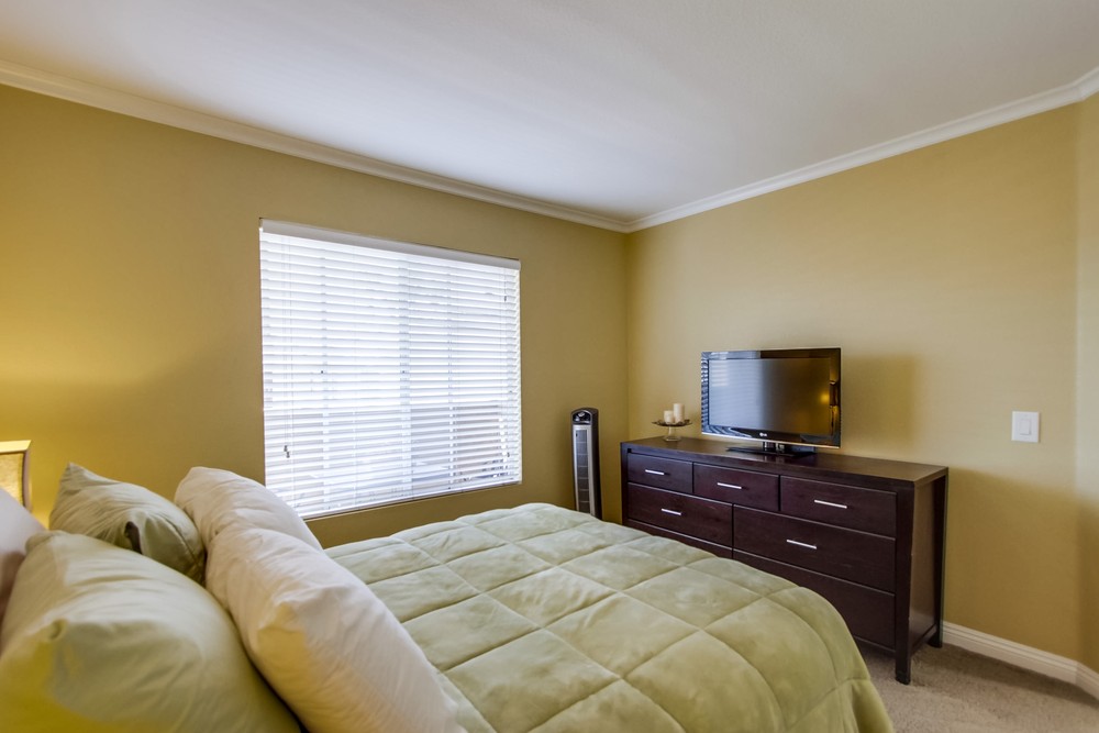 Virtual tour photo 41 of 54 for 4140 Hamilton St #3