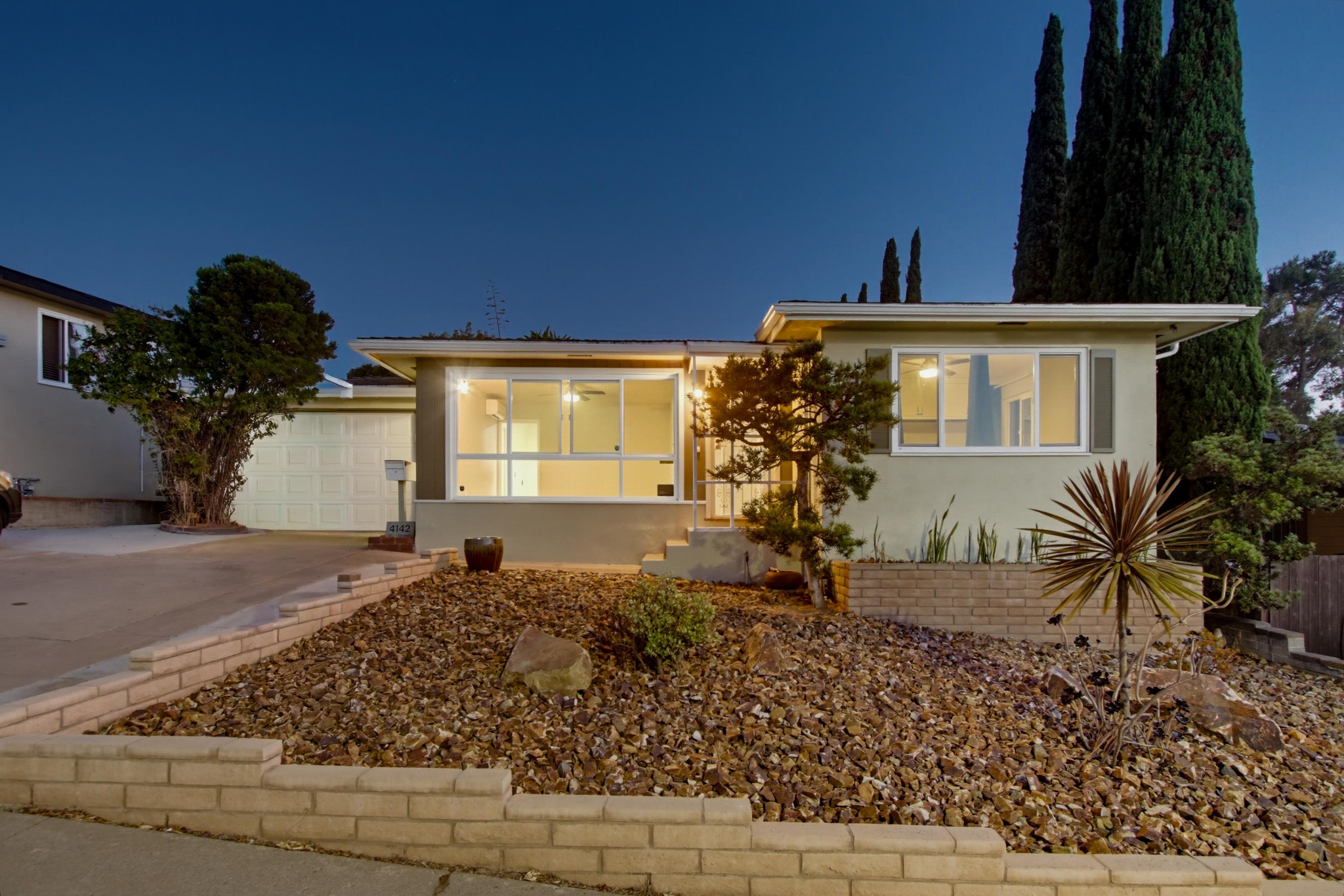 Virtual tour photo 4 of 59 for 4142 Vista Grande Dr