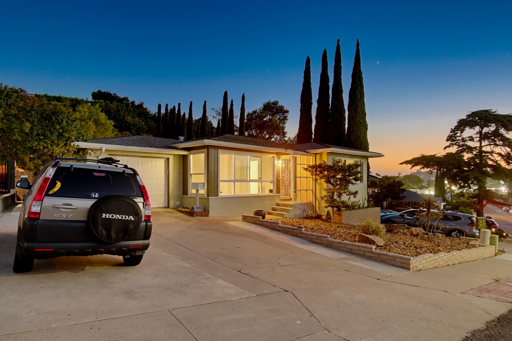 Virtual tour photo 6 of 59 for 4142 Vista Grande Dr