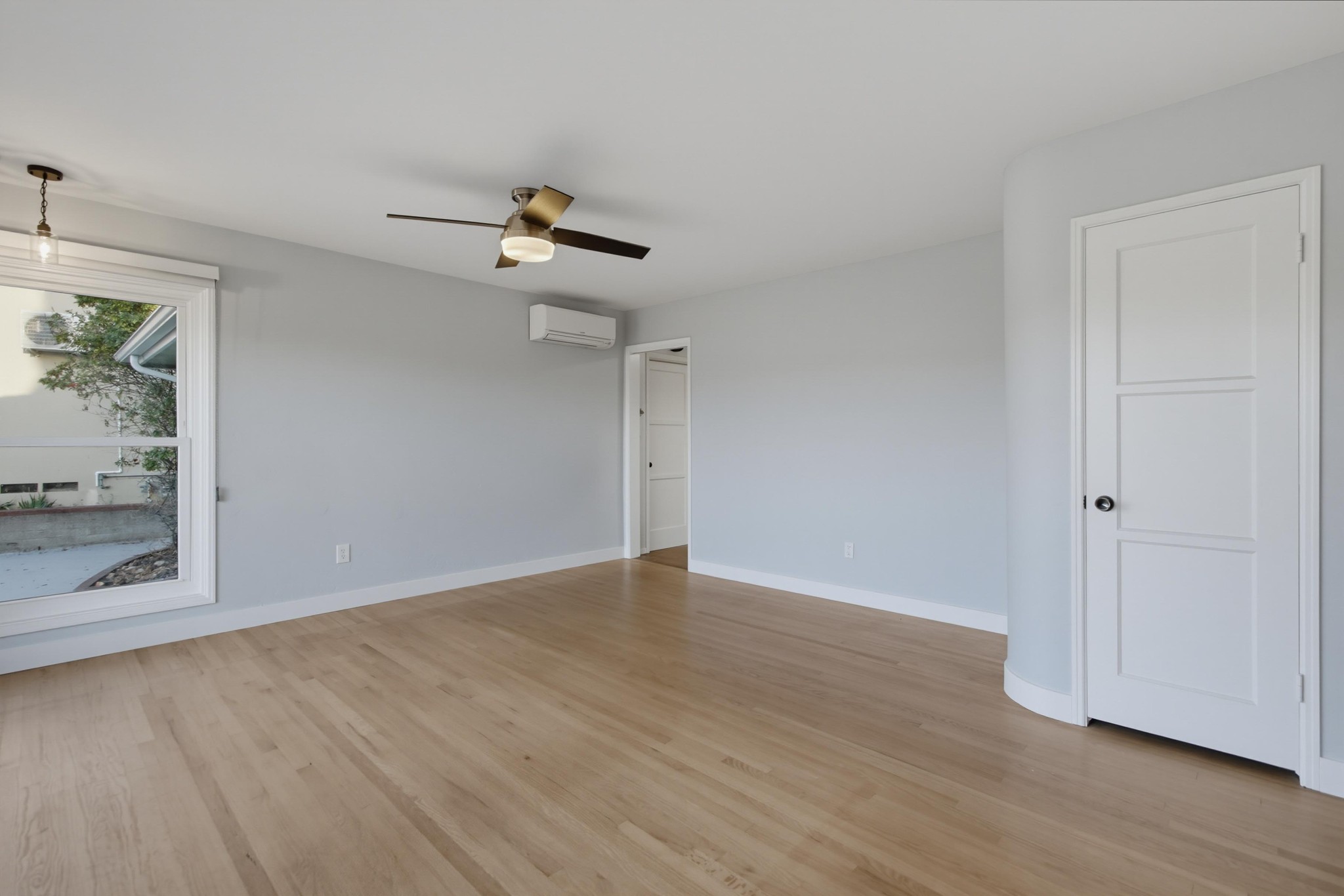Virtual tour photo 12 of 59 for 4142 Vista Grande Dr