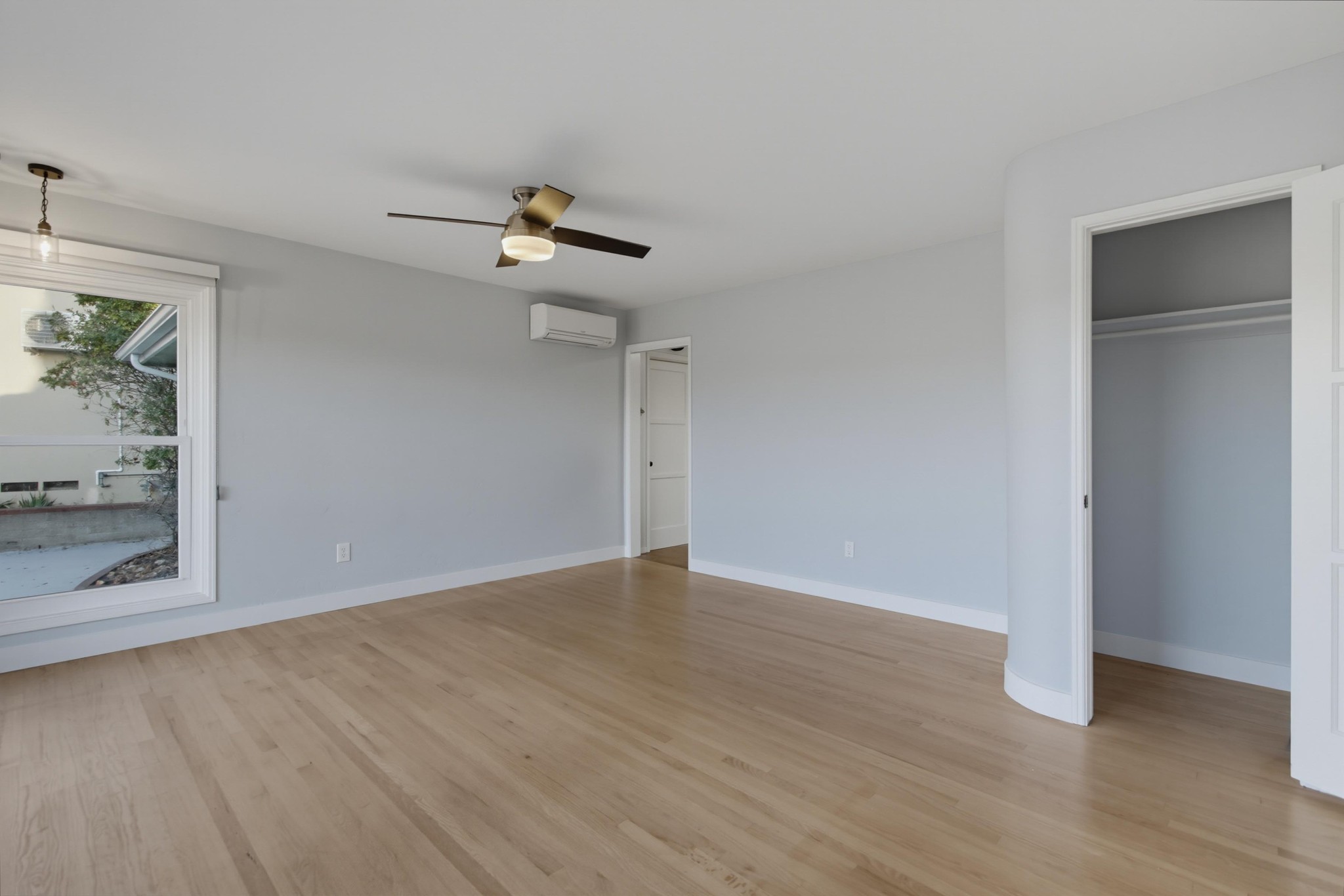 Virtual tour photo 13 of 59 for 4142 Vista Grande Dr