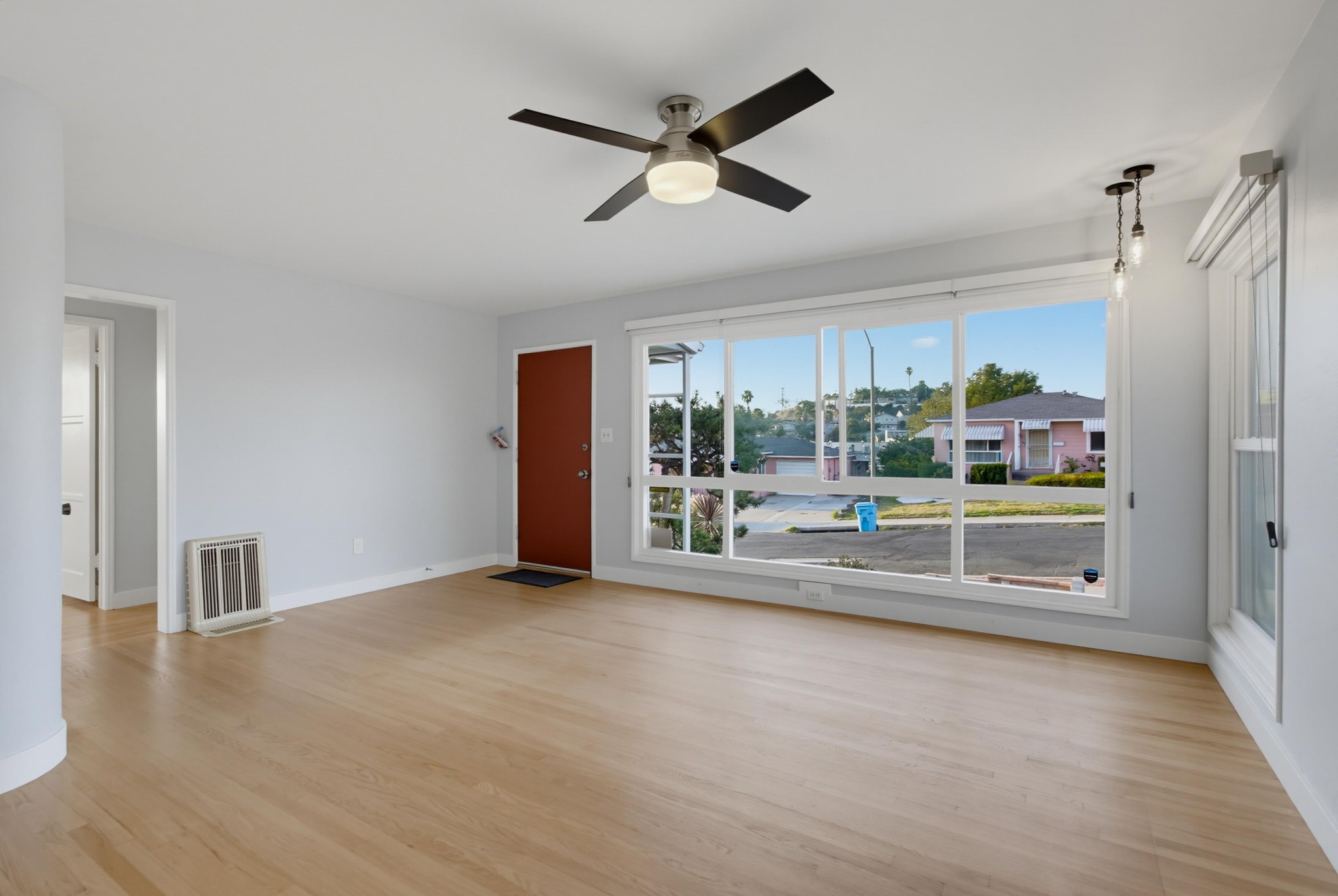 Virtual tour photo 16 of 59 for 4142 Vista Grande Dr